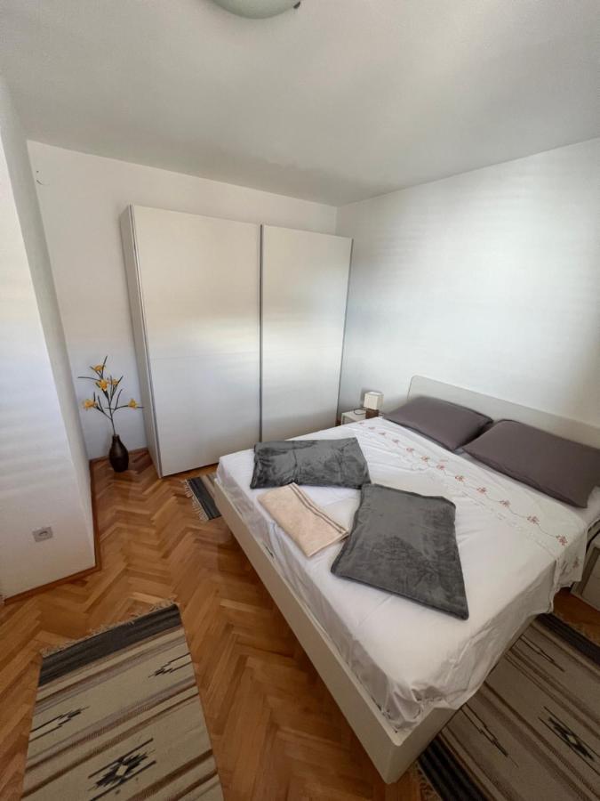 Apartment Ivanka セニ エクステリア 写真
